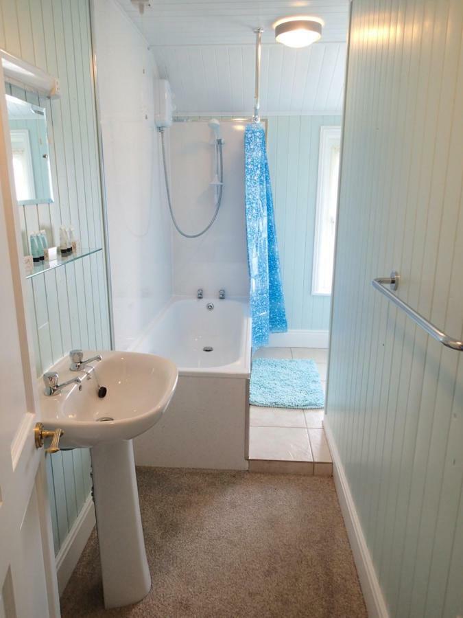 Halcyone Villa Cowes  Extérieur photo
