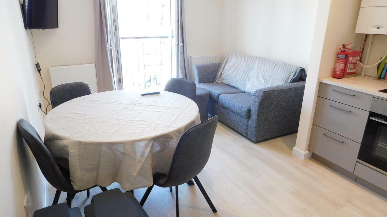 Halcyone Villa Cowes  Extérieur photo